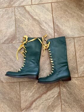 Kathryn Amberleigh Sz 9 Green 100% Leather Boots Lace up
